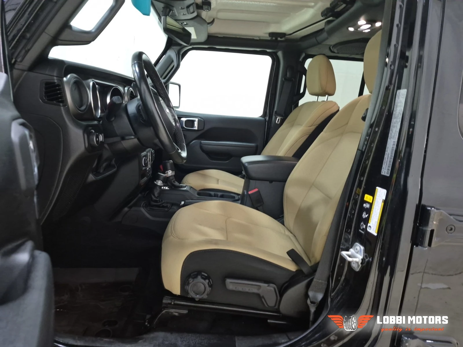 Jeep Wrangler, снимка 5 - Автомобили и джипове - 55955726