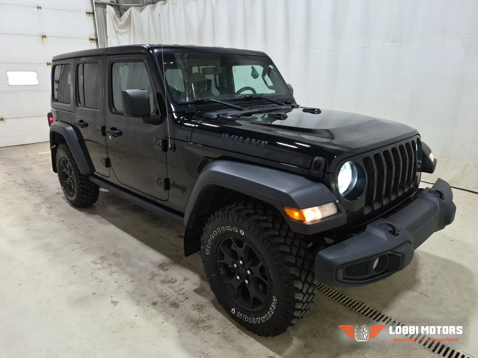 Jeep Wrangler, снимка 2 - Автомобили и джипове - 55955726