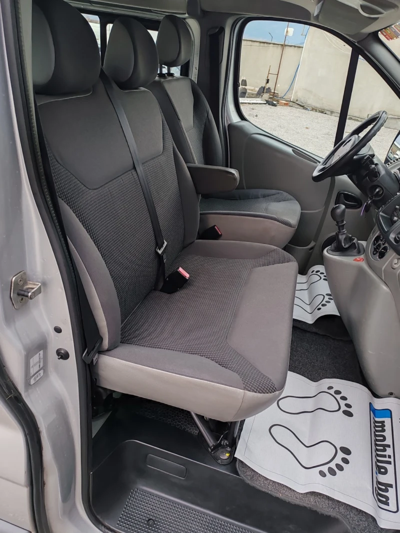 Opel Vivaro 2.0cdti Euro5, снимка 9 - Бусове и автобуси - 49305956