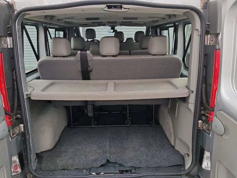 Opel Vivaro 2.0cdti Euro5, снимка 15 - Бусове и автобуси - 49305956