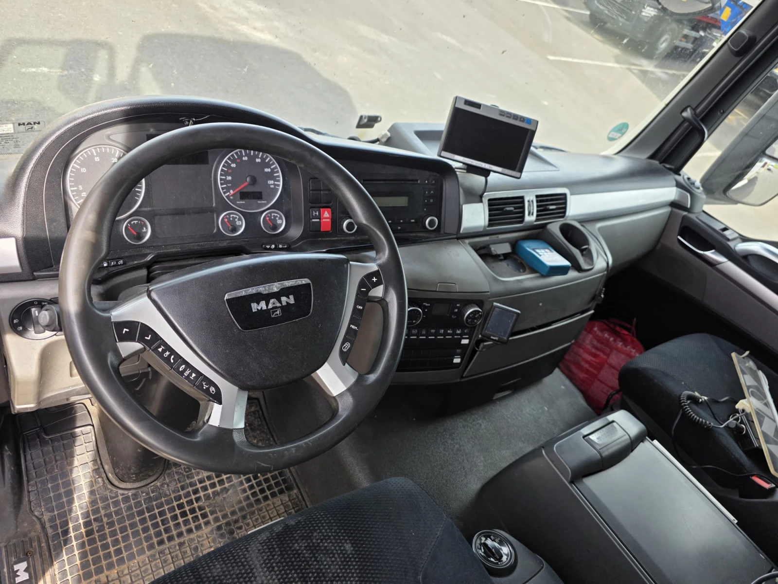 Man Tgs  Бензиновоз, Нов внос, , , , снимка 12 - Камиони - 54443895