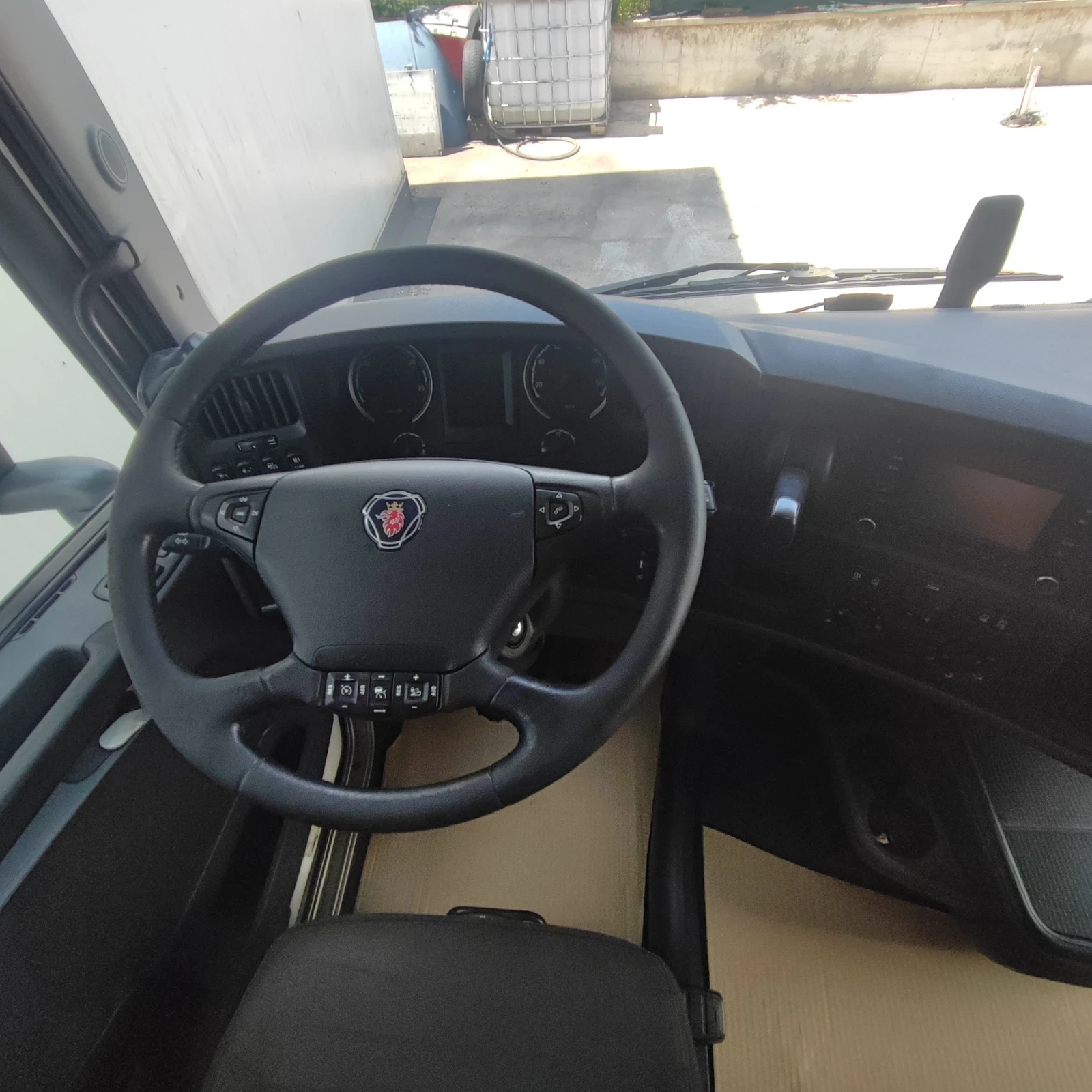 Scania R 450 ТАХО. ГЕН2* ОКАЧ.ВЪЗДУХ* СТАЦ.КЛИМА.* РЕТАРДЕР, снимка 10 - Камиони - 55196482