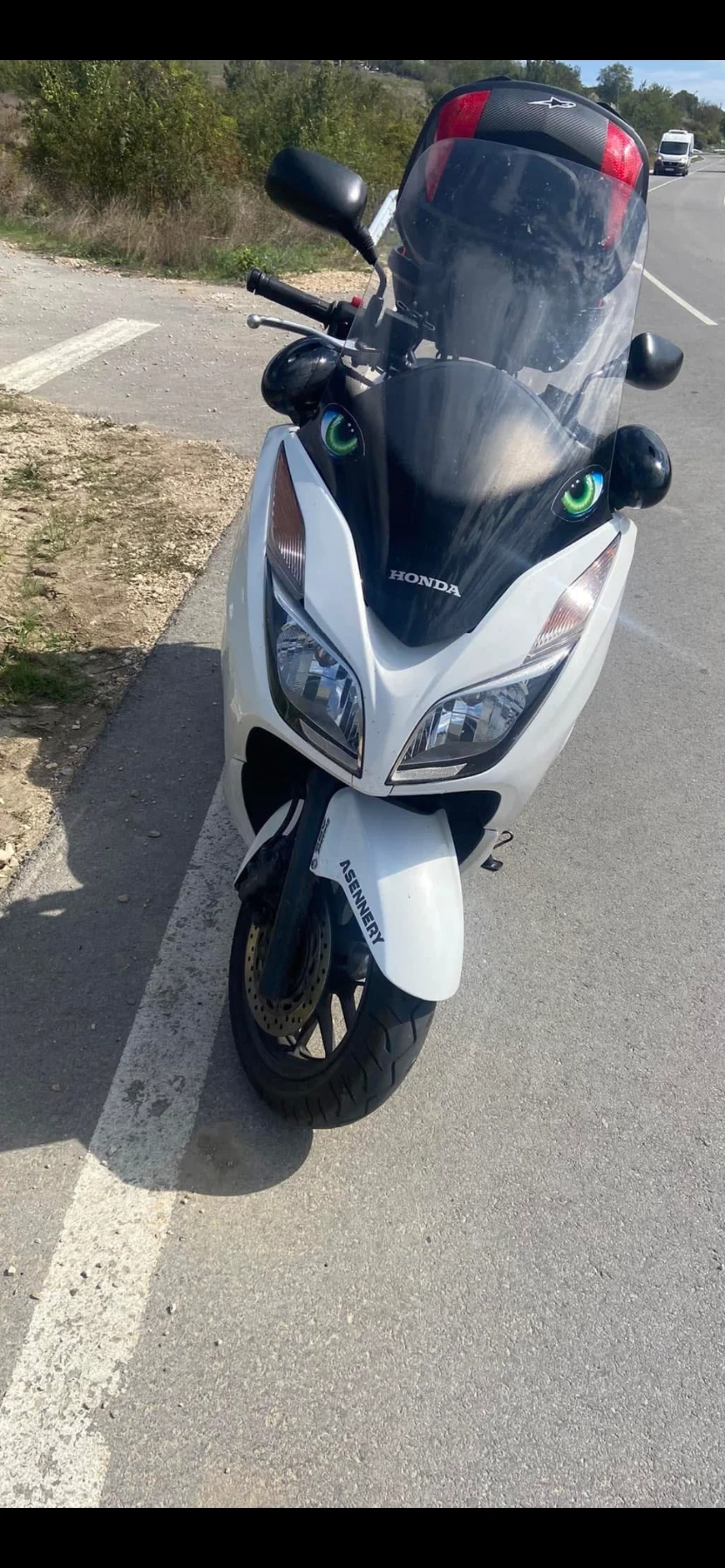 Honda Forza Скутер , снимка 2 - Мотоциклети и мототехника - 56411218