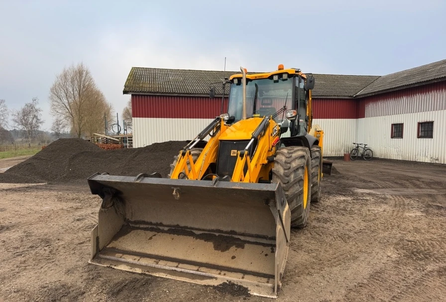 Багер JCB 4CX 14H4WA, снимка 3 - Индустриална техника - 54914860