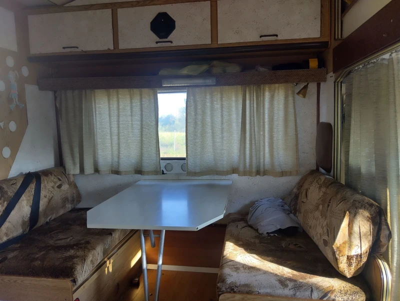 Кемпер Mercedes-Benz 207d, снимка 5 - Каравани и кемпери - 52529992