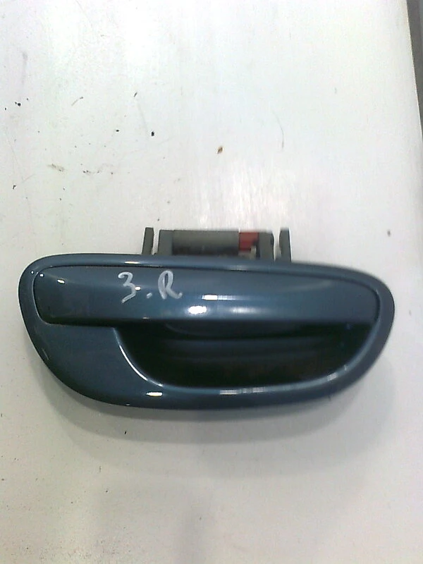 външна дръжка (задна дясна) за Субару Легаси 3,0Б