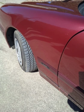 Mercedes-Benz E 200, снимка 7