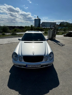  Mercedes-Benz E 270