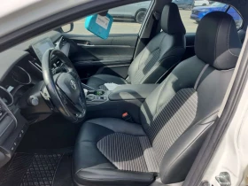 Toyota Camry * SE * CARFAX * ОПЦИЯ ЗА ФИНАНСИРАНЕ | Auto.bg — изображение 5