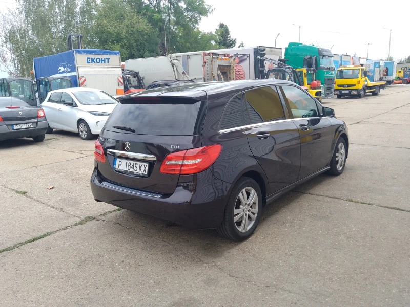 Mercedes-Benz B 180 CDI, снимка 4 - Автомобили и джипове - 47421762