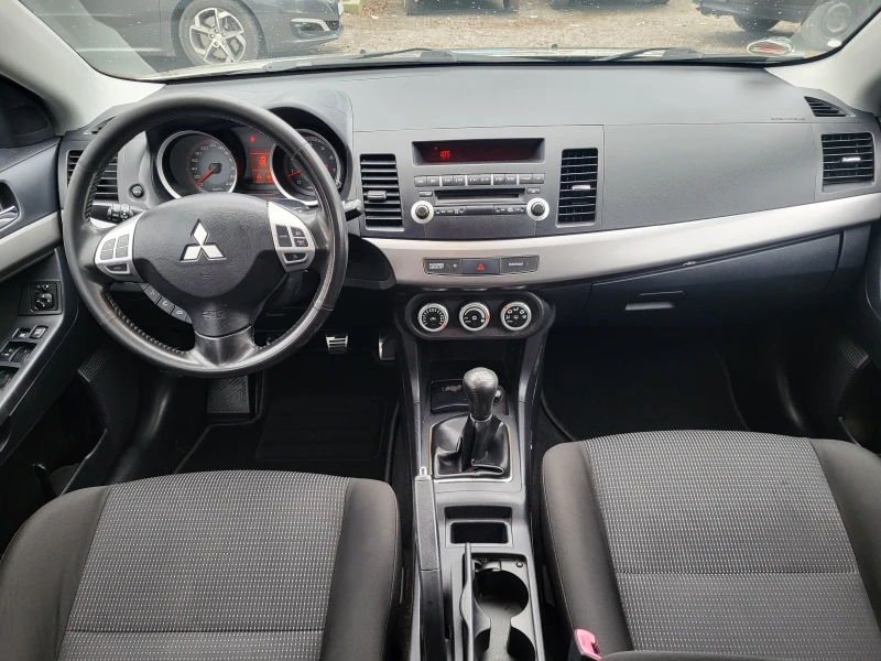 Mitsubishi Lancer 1.8DOHC..TOP, снимка 13 - Автомобили и джипове - 48480505