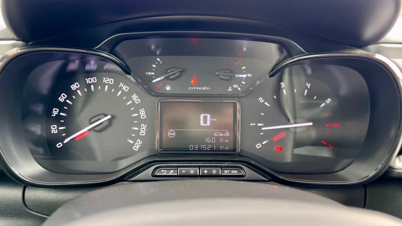 Citroen C3 1.2 puretech, снимка 8 - Автомобили и джипове - 52605448