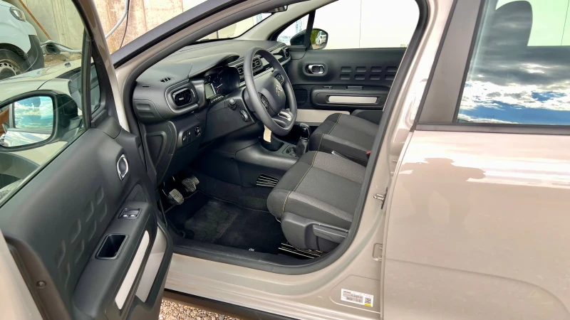 Citroen C3 1.2 puretech, снимка 7 - Автомобили и джипове - 52605448