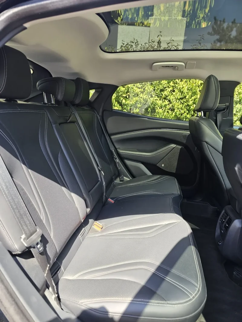 Ford Mustang Mach-E B&O* Premium Extended Range RWD, снимка 10 - Автомобили и джипове - 51594008