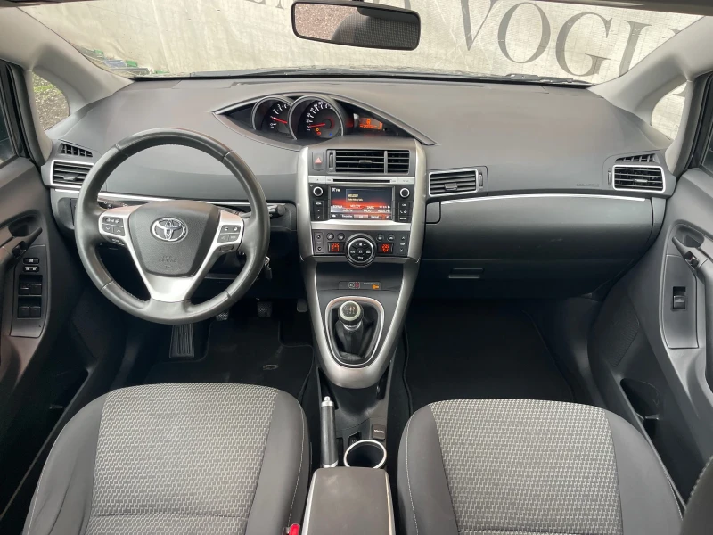Toyota Verso 1.6* D4D* NAVI* КАМЕРА* 7 МЕСТА, снимка 7 - Автомобили и джипове - 52470870