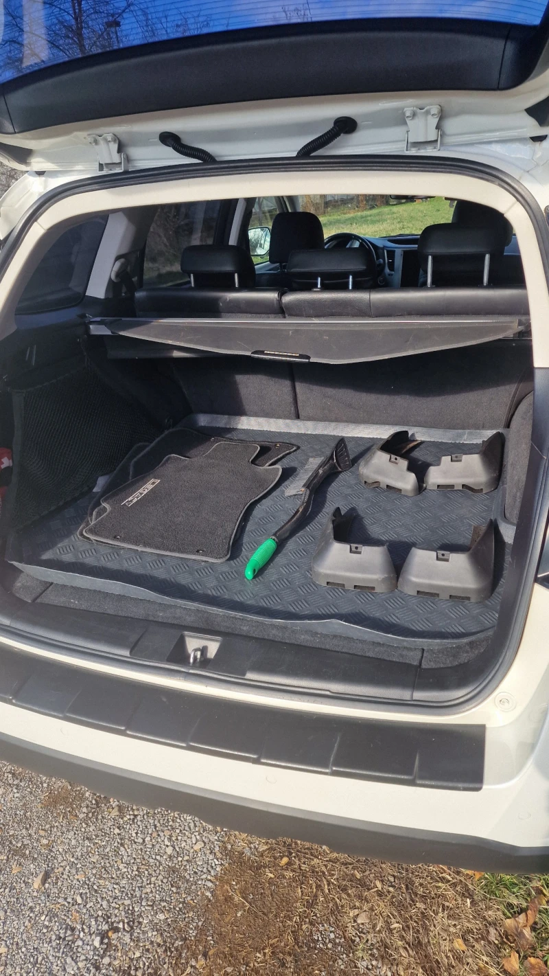 Subaru Outback 3.6 Executive SWISS, снимка 9 - Автомобили и джипове - 52891184