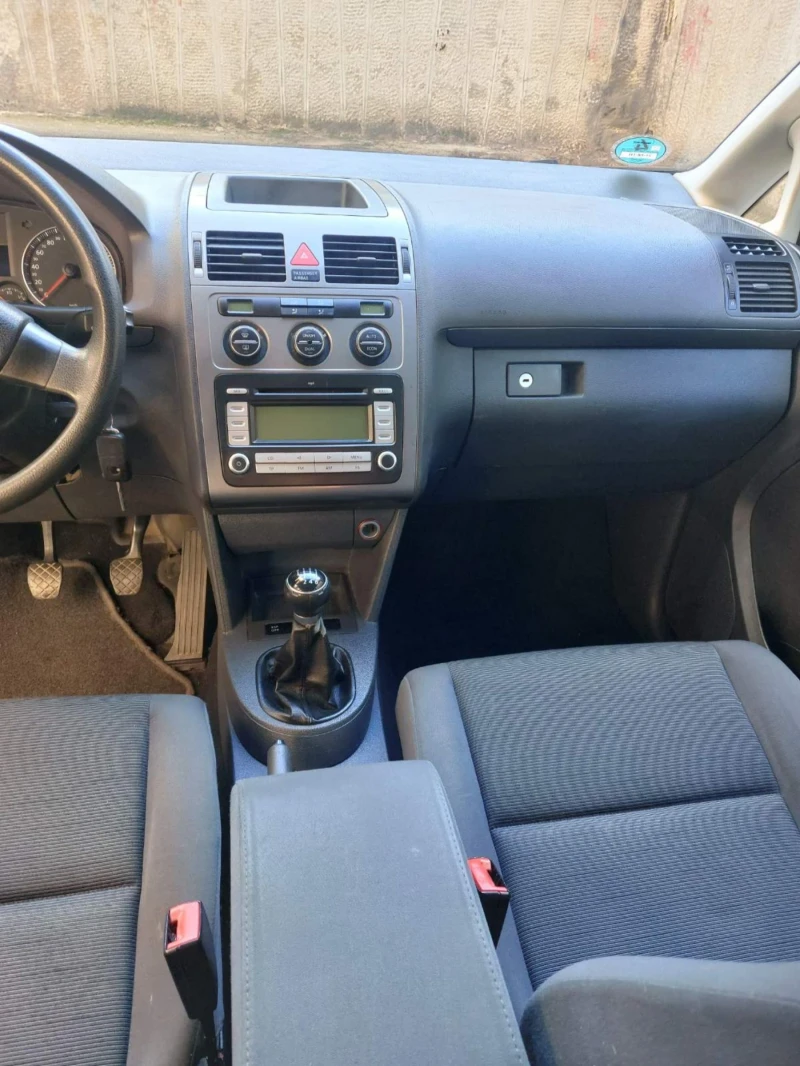 VW Touran 1.9 TDi , , BXE Двигател код, снимка 8 - Автомобили и джипове - 53117325