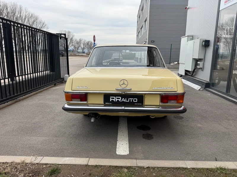 Mercedes-Benz 114 2.3 automatic , снимка 4 - Автомобили и джипове - 53479855