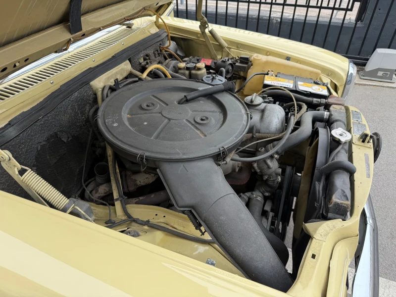 Mercedes-Benz 114 2.3 automatic , снимка 17 - Автомобили и джипове - 53479855