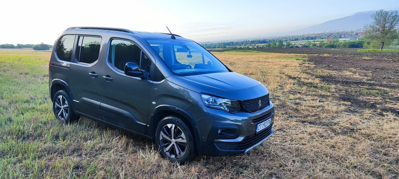 Peugeot Rifter 1.5 BlueHD 130 hp GT, снимка 7 - Автомобили и джипове - 53480138