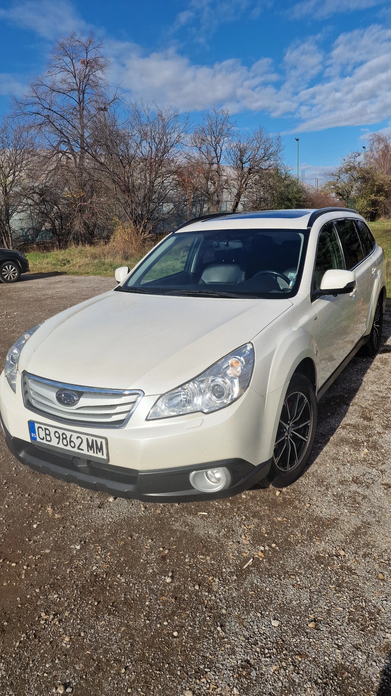 Subaru Outback 3.6 Executive SWISS, снимка 1