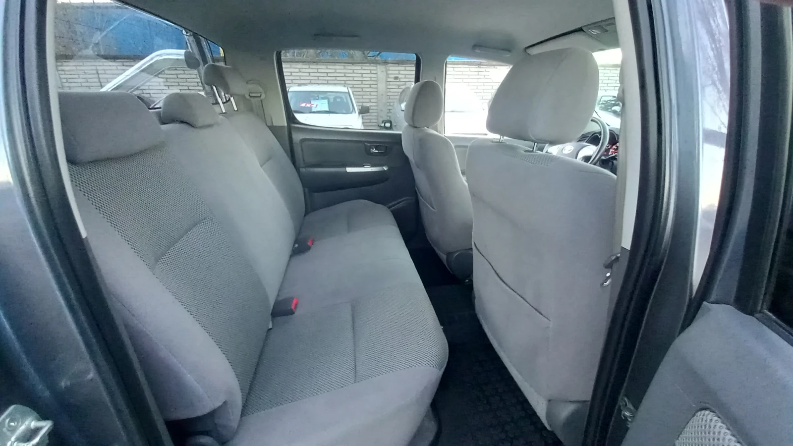 Toyota Hilux FULL       | Mobile.bg   16