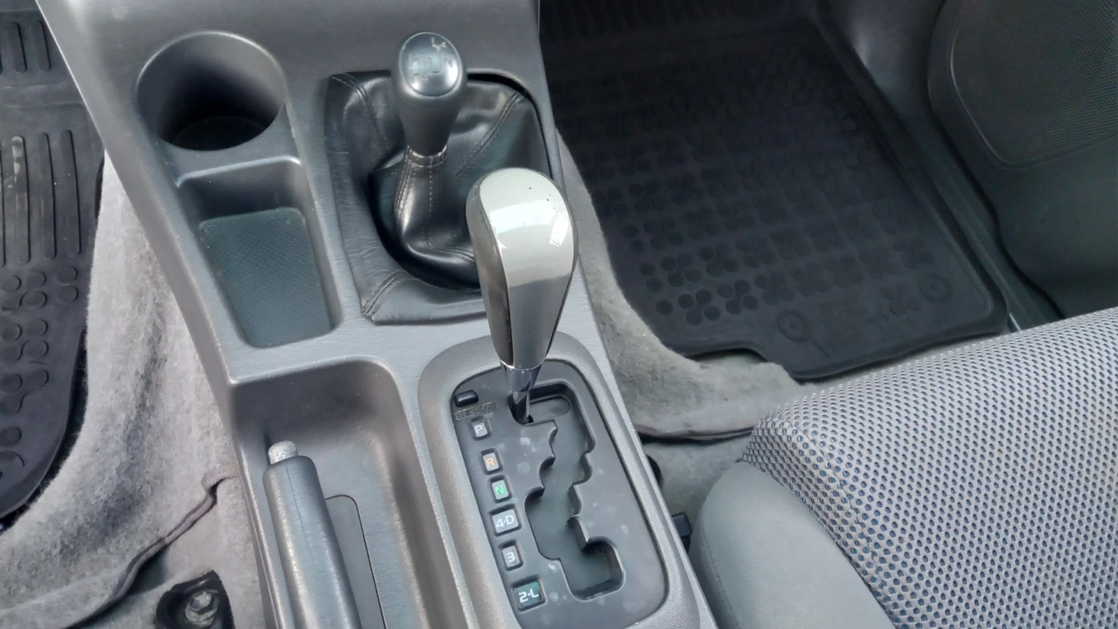 Toyota Hilux FULL       | Mobile.bg   12