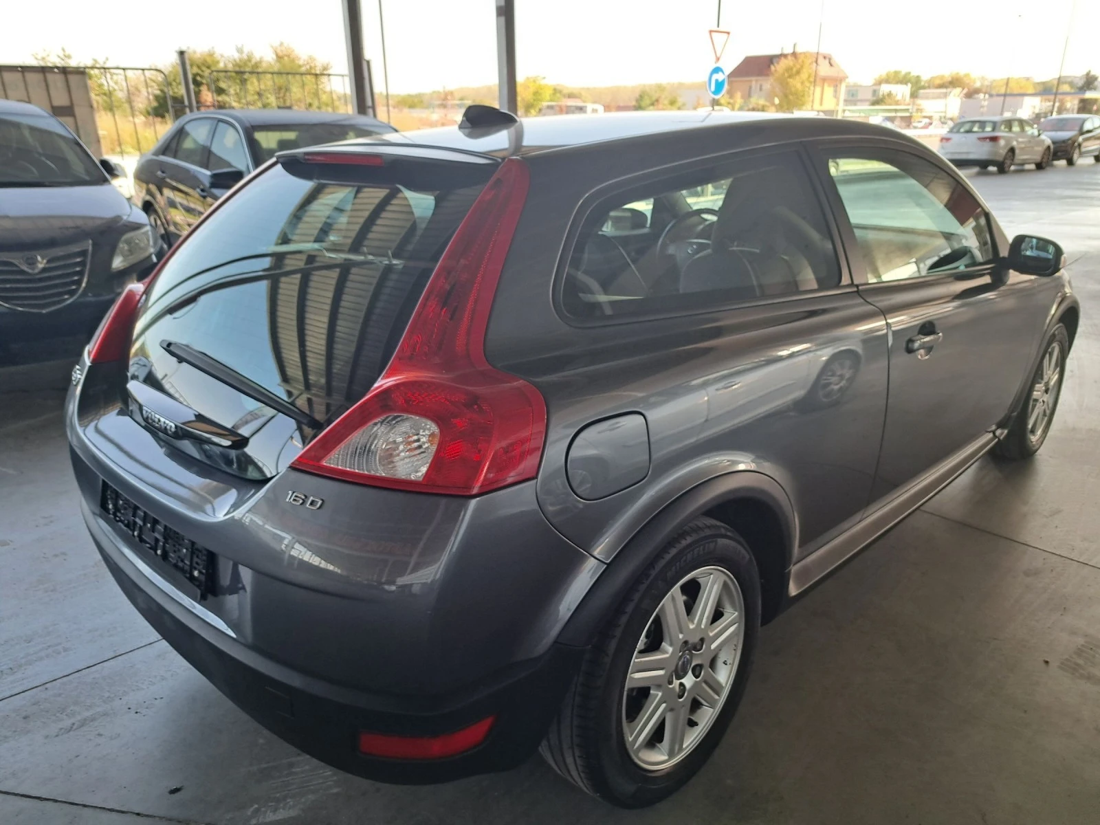 Volvo C30 1.6HDI 109PS.ITALIA - изображение 8