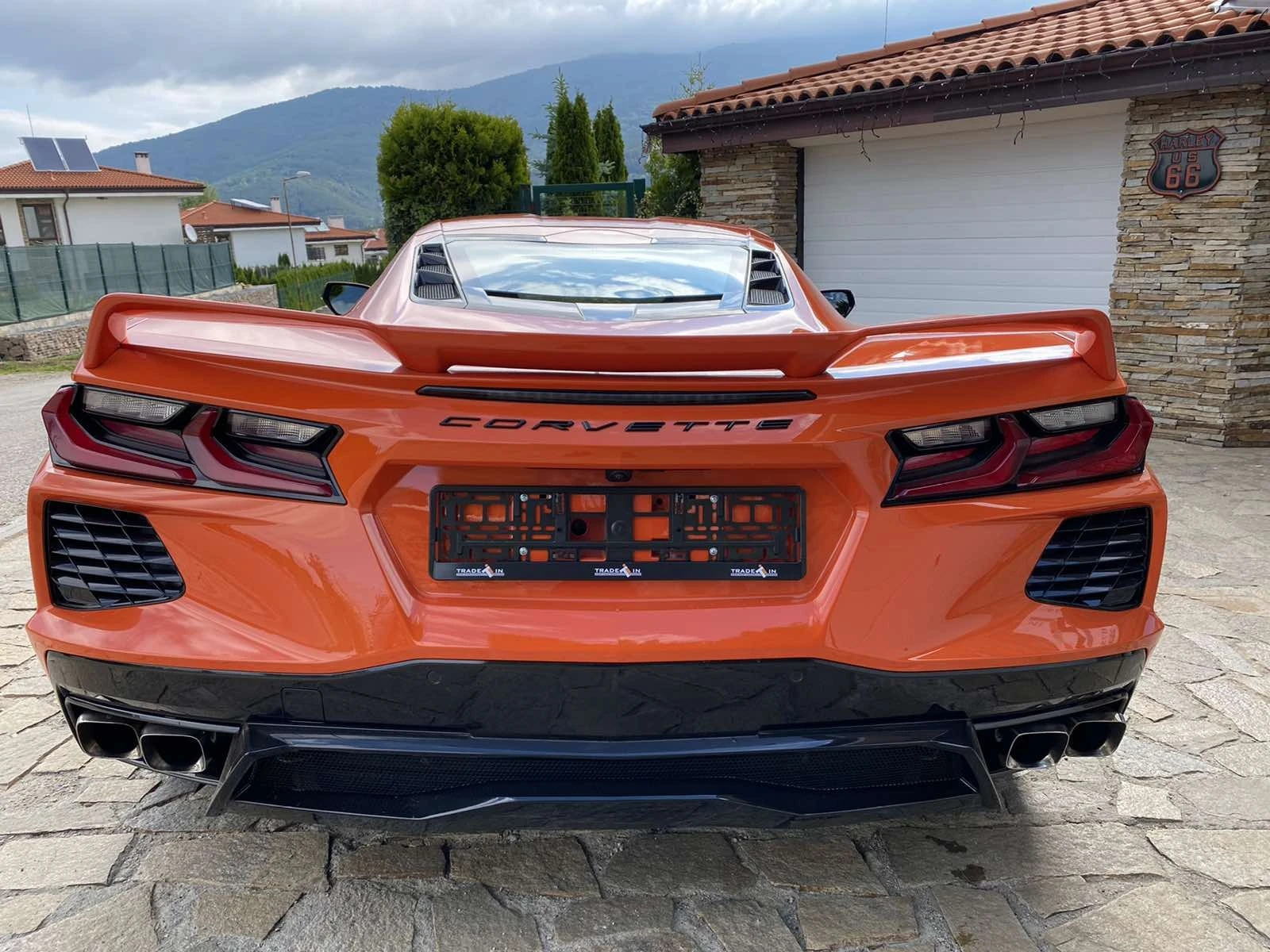 Chevrolet Corvette C8 6.2L Stingray 1LT НАЛИЧЕН  - изображение 6