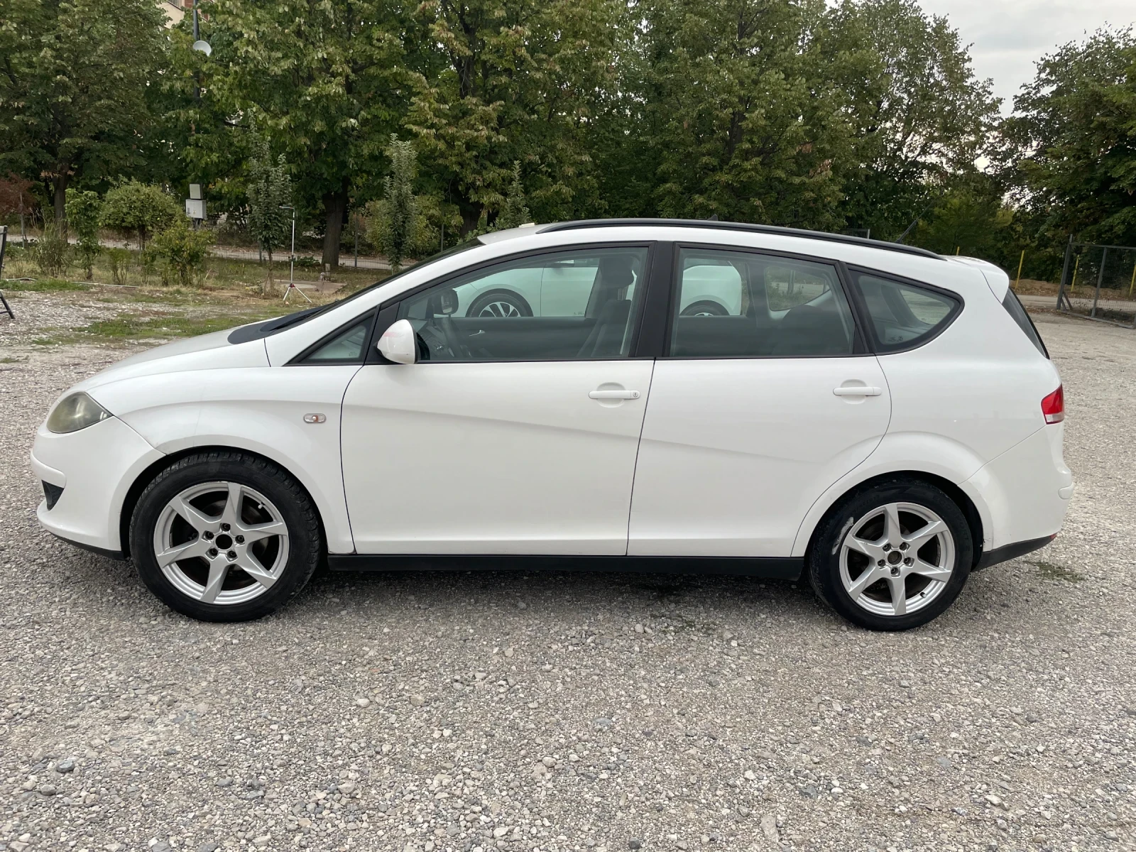 Seat Altea 1.6I - XL - газ  - изображение 2