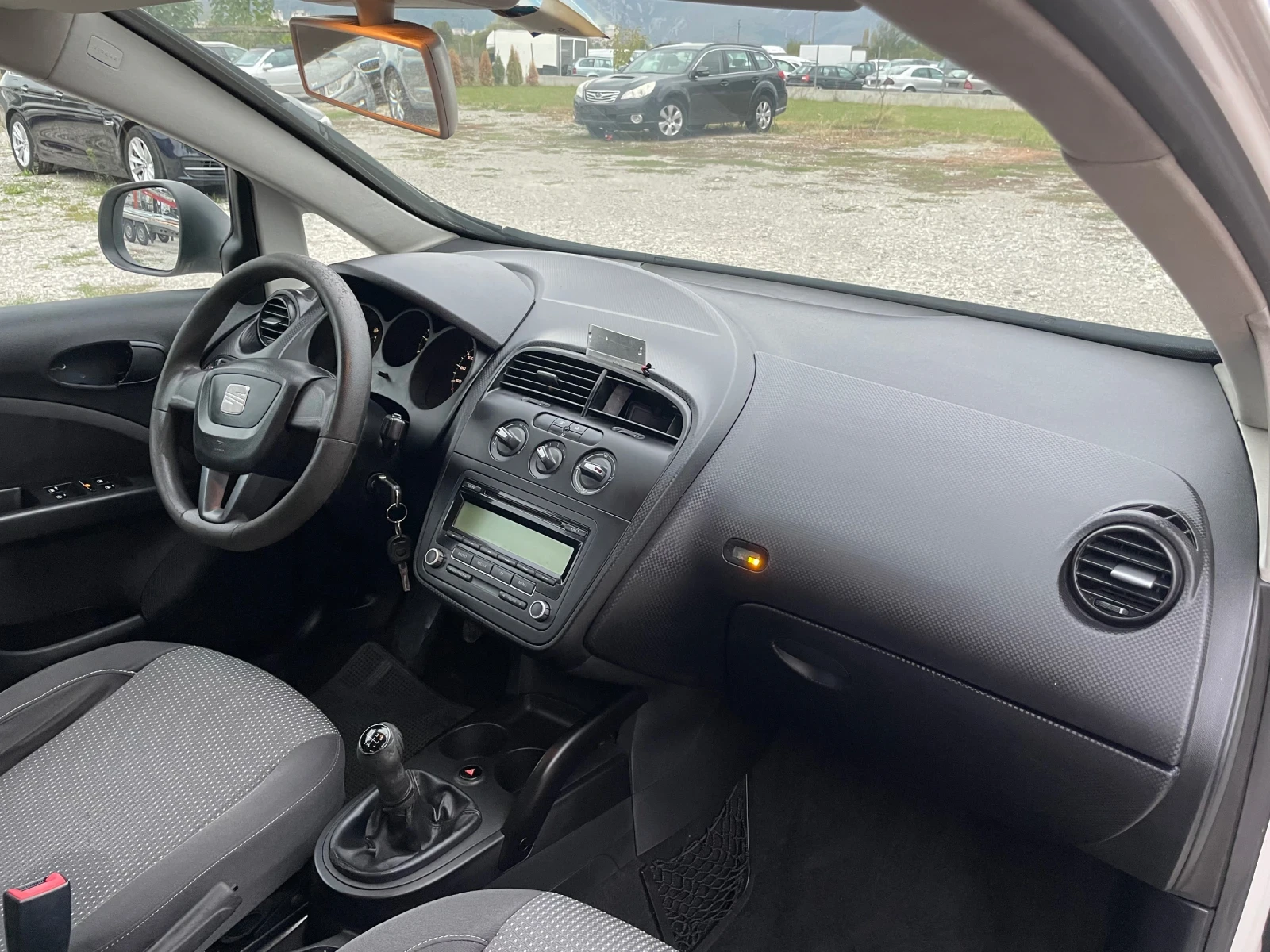 Seat Altea 1.6I - XL - газ  - изображение 9