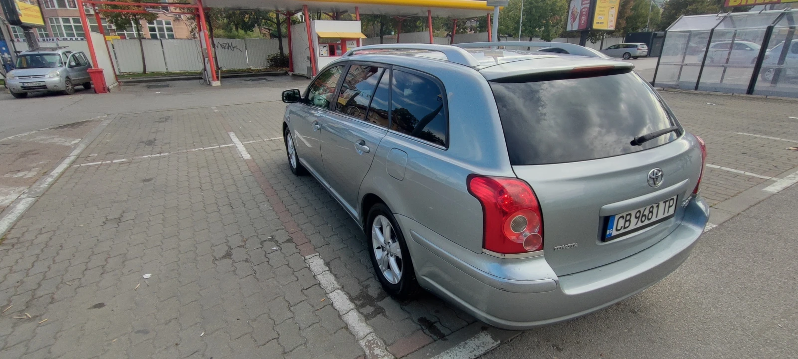 Toyota Avensis 2.0 D4D 126к.с. 6 скорости - изображение 7