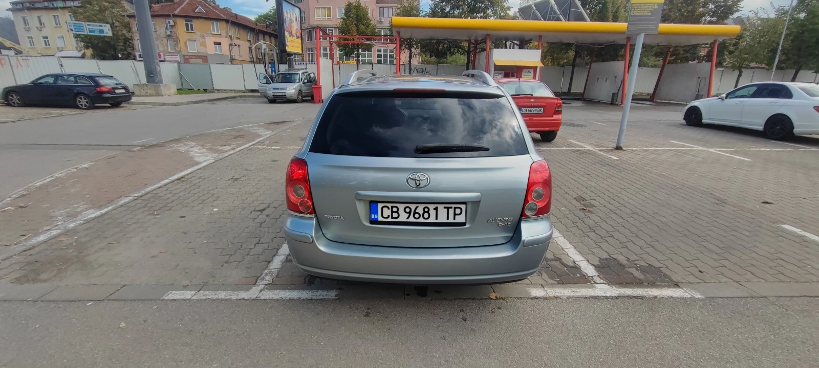 Toyota Avensis 2.0 D4D 126к.с. 6 скорости - изображение 6