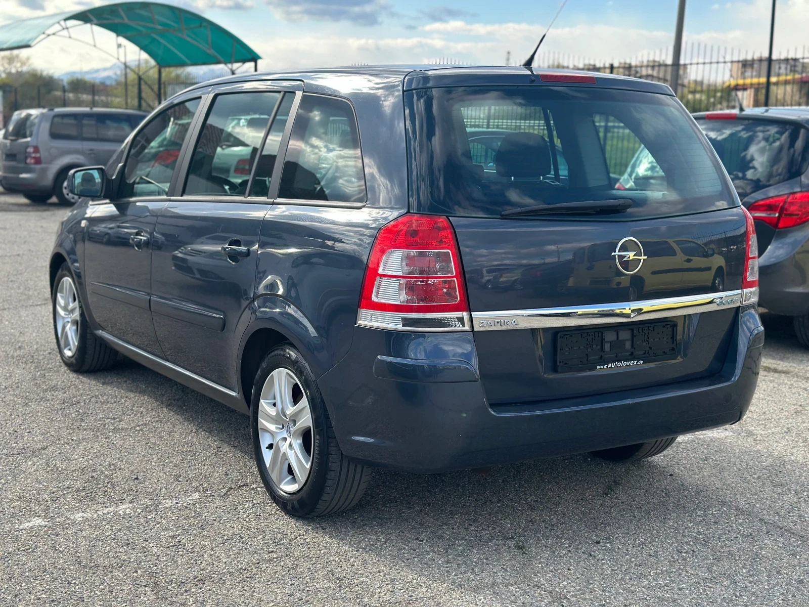 Opel Zafira 1.6 7 Места Facelift  - изображение 5