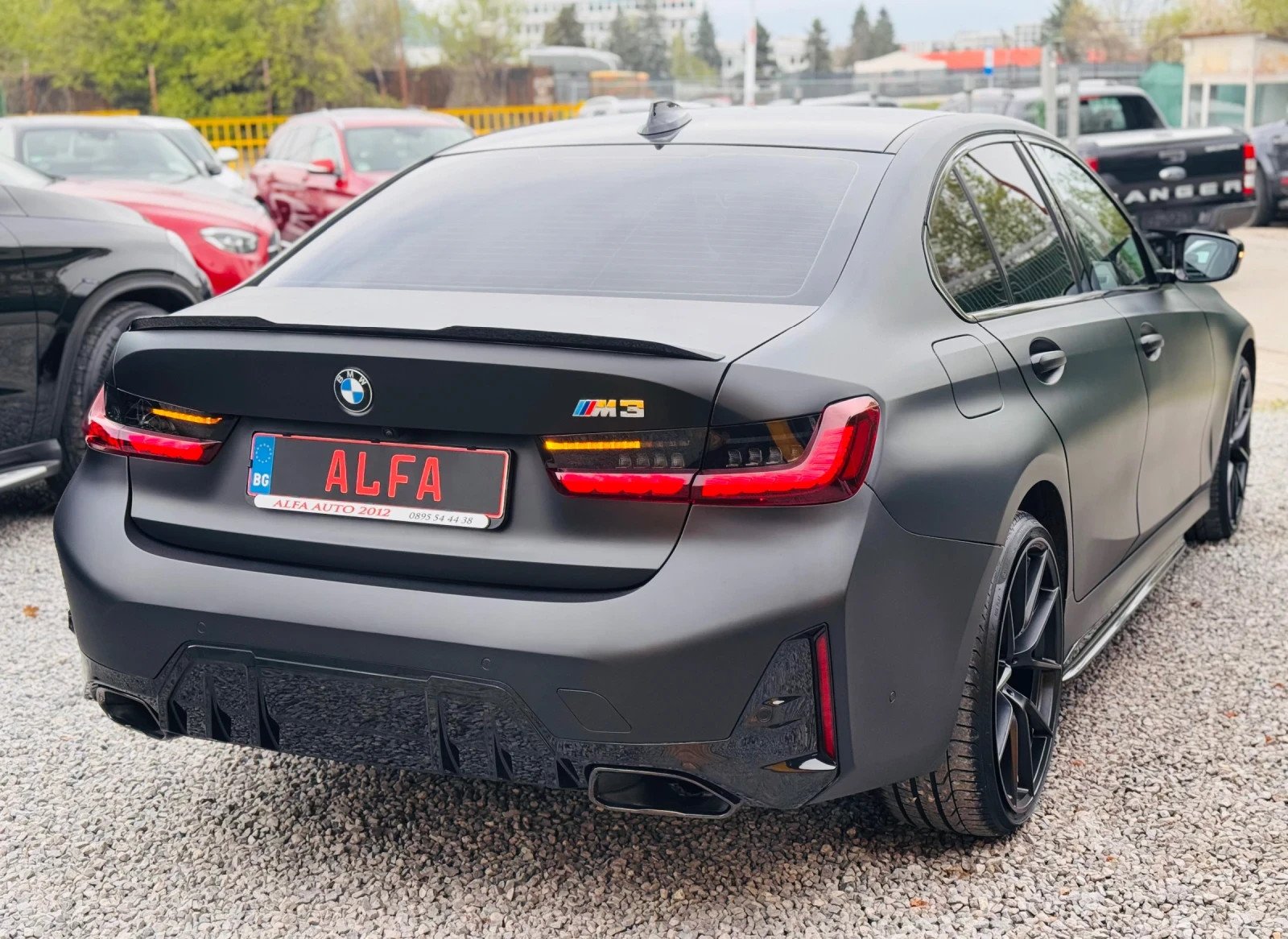 BMW 320 d/M3 PERFORMANC/УНИКАТ-ЧЕРЕН МАТ/20"/ТОП ВИЗИЯ - изображение 6