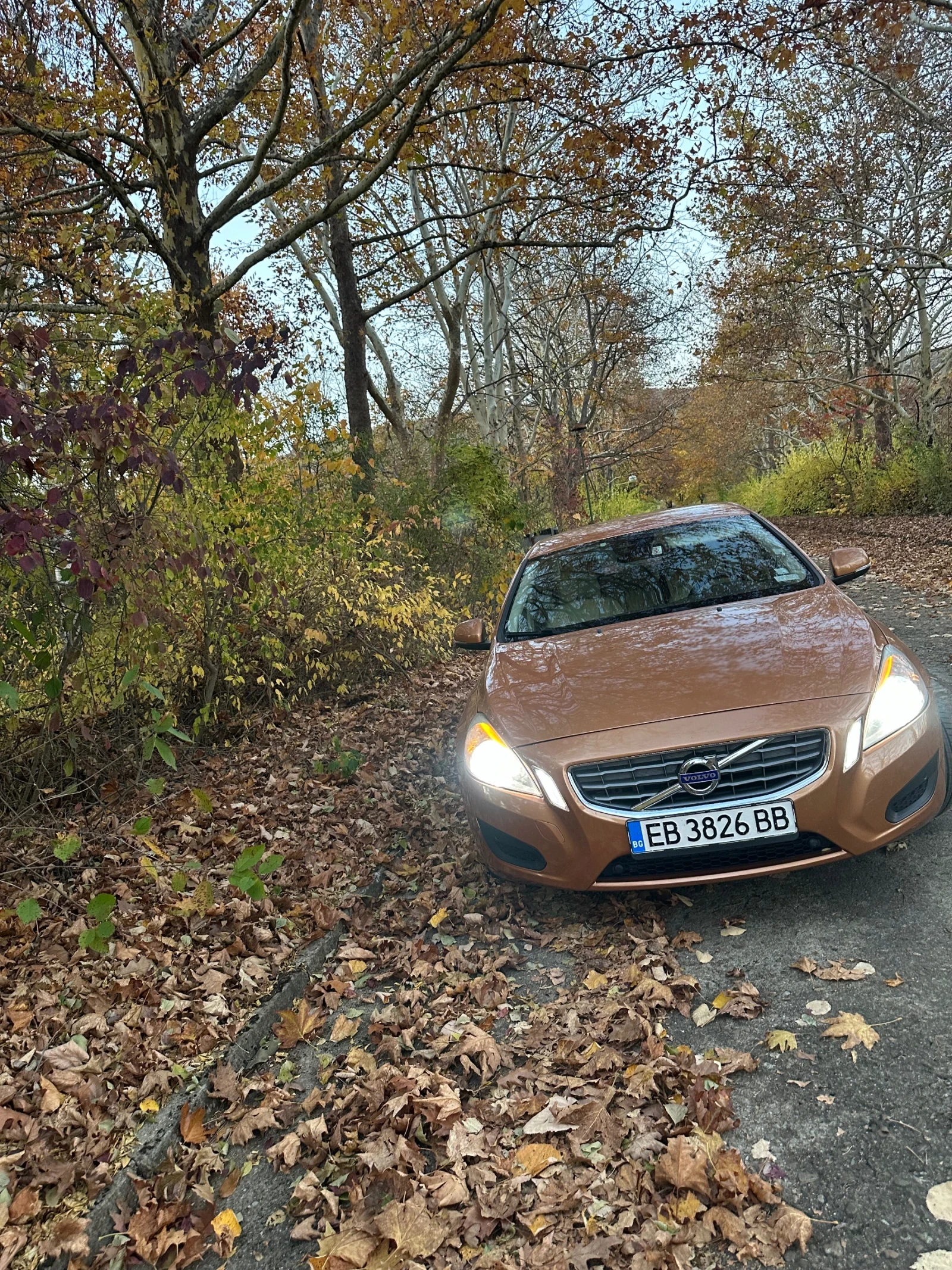 Volvo S60 1.6 бензин, 180 коня - изображение 2