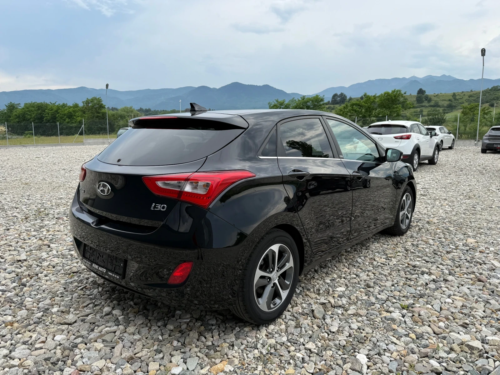 Hyundai I30 1.6 CRDI NAVI CAMERA - изображение 6