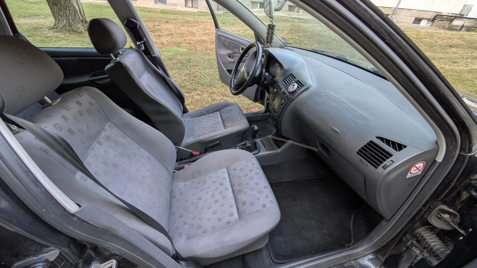 Seat Ibiza  - изображение 8