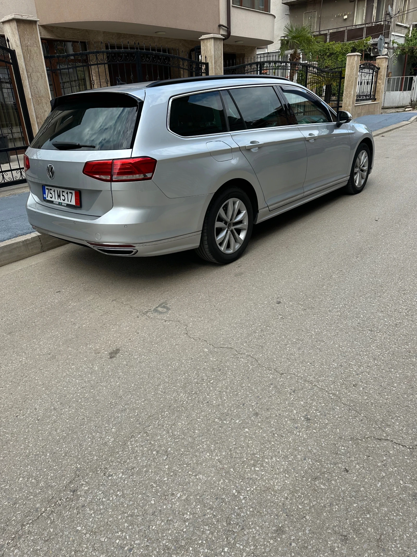 VW Passat R LiNE. Камера. Сервизна история - изображение 5