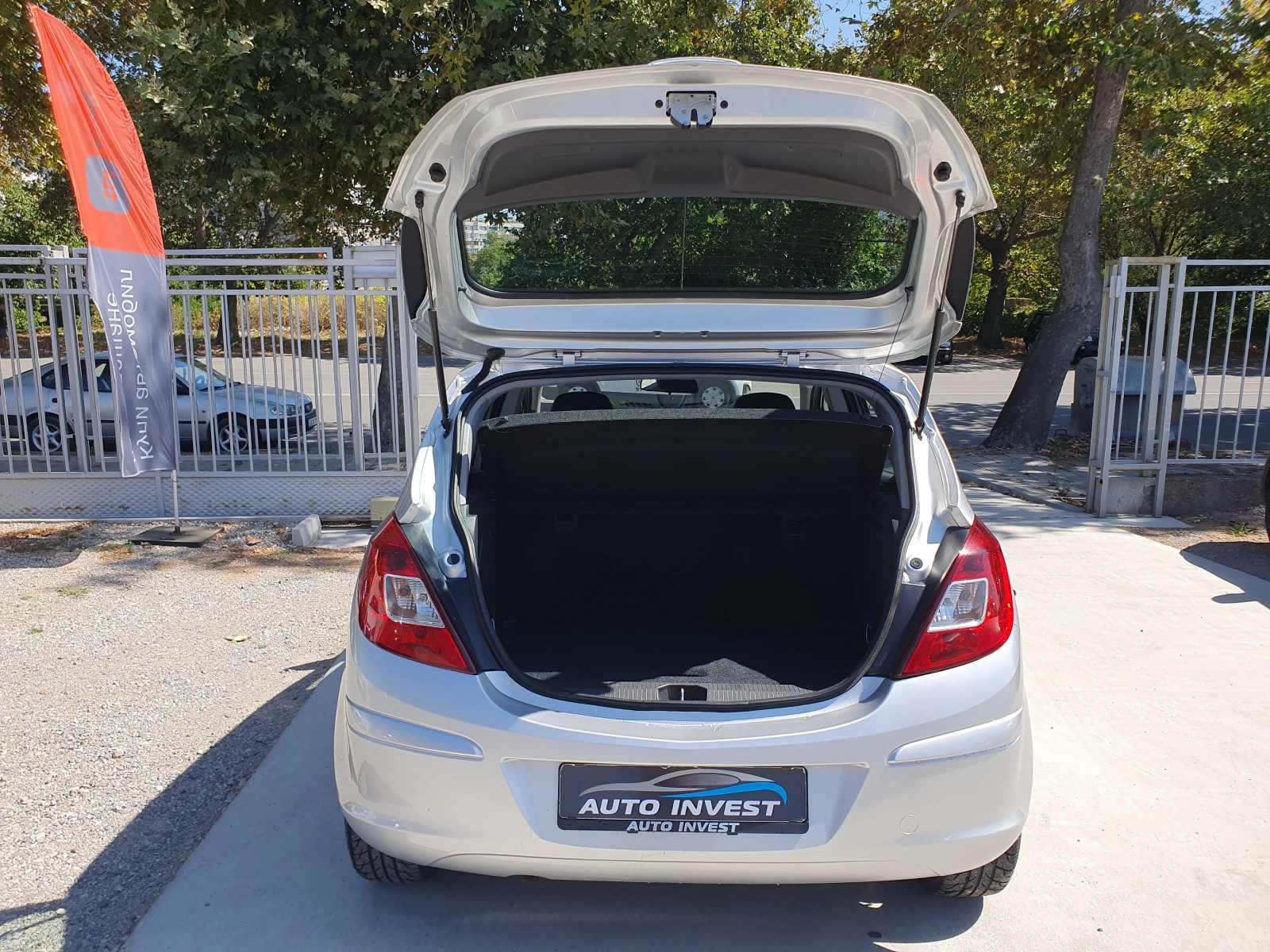 Opel Corsa 1.2/80ks/55000km. | Mobile.bg — изображение 16