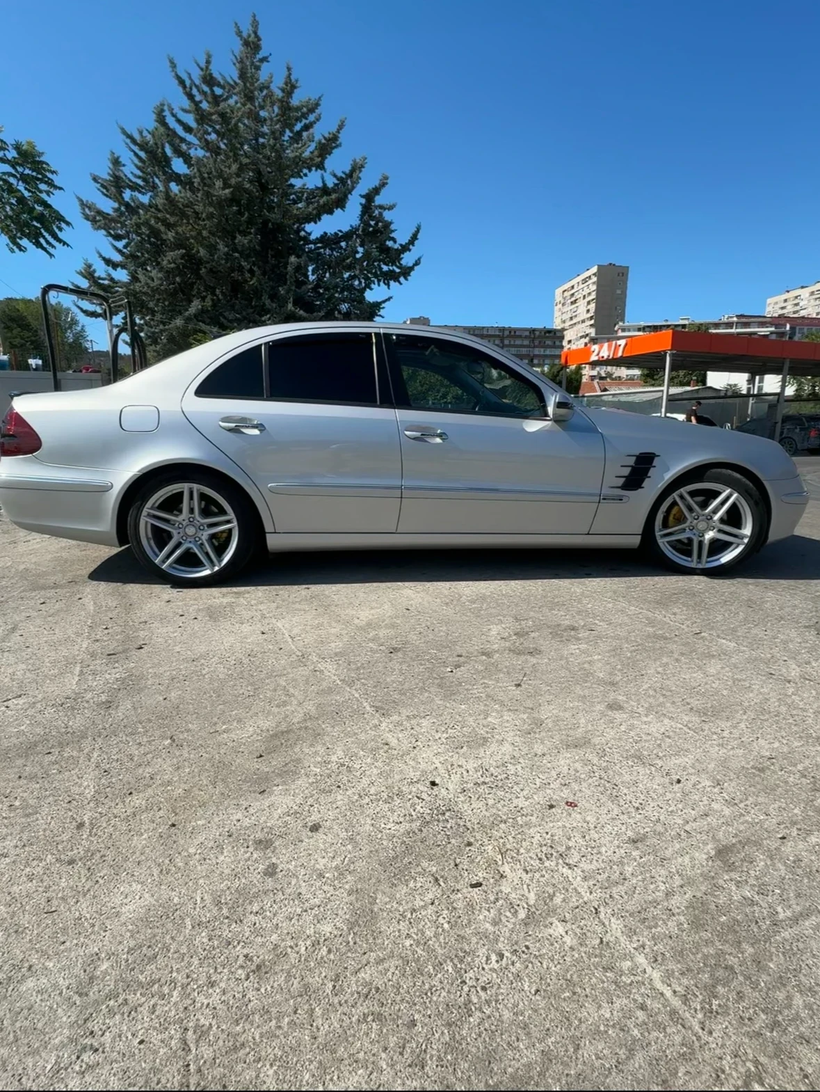 Mercedes-Benz E 270 CDI * * TOP* *  - изображение 6