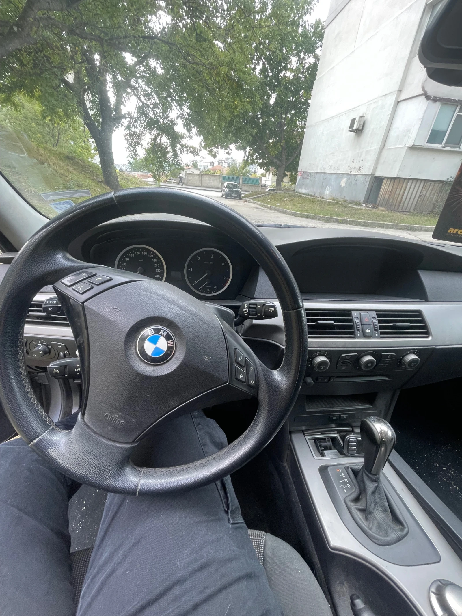 BMW 525  - изображение 6