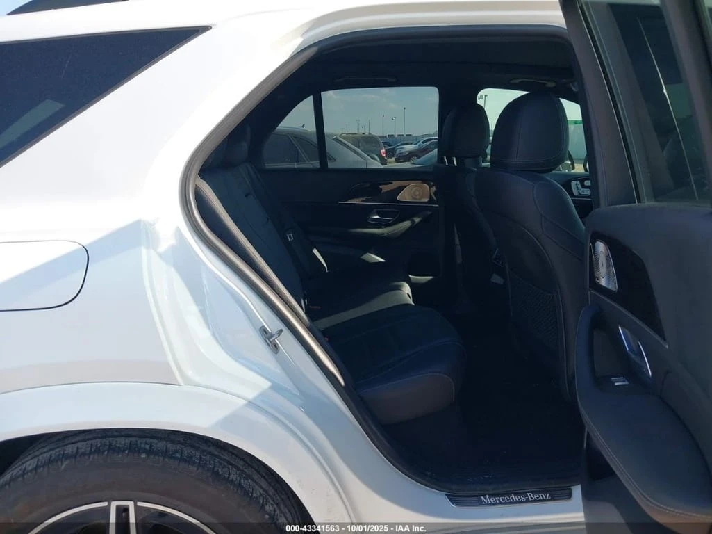 Mercedes-Benz GLE 450 * 4MATIC * CARFAX * БЕЗ ПЪРВОНАЧАЛНА ВНОСКА - изображение 8
