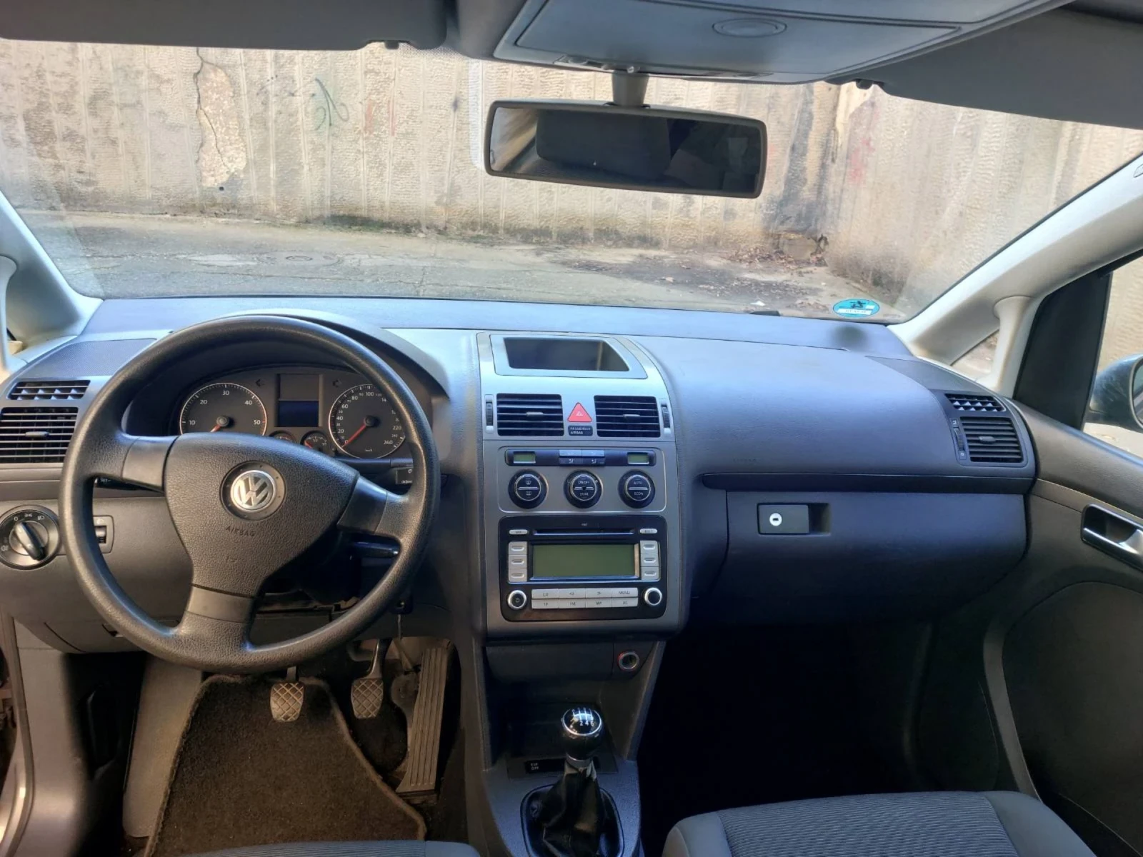 VW Touran 1.9 TDi , , BXE Двигател код - изображение 6