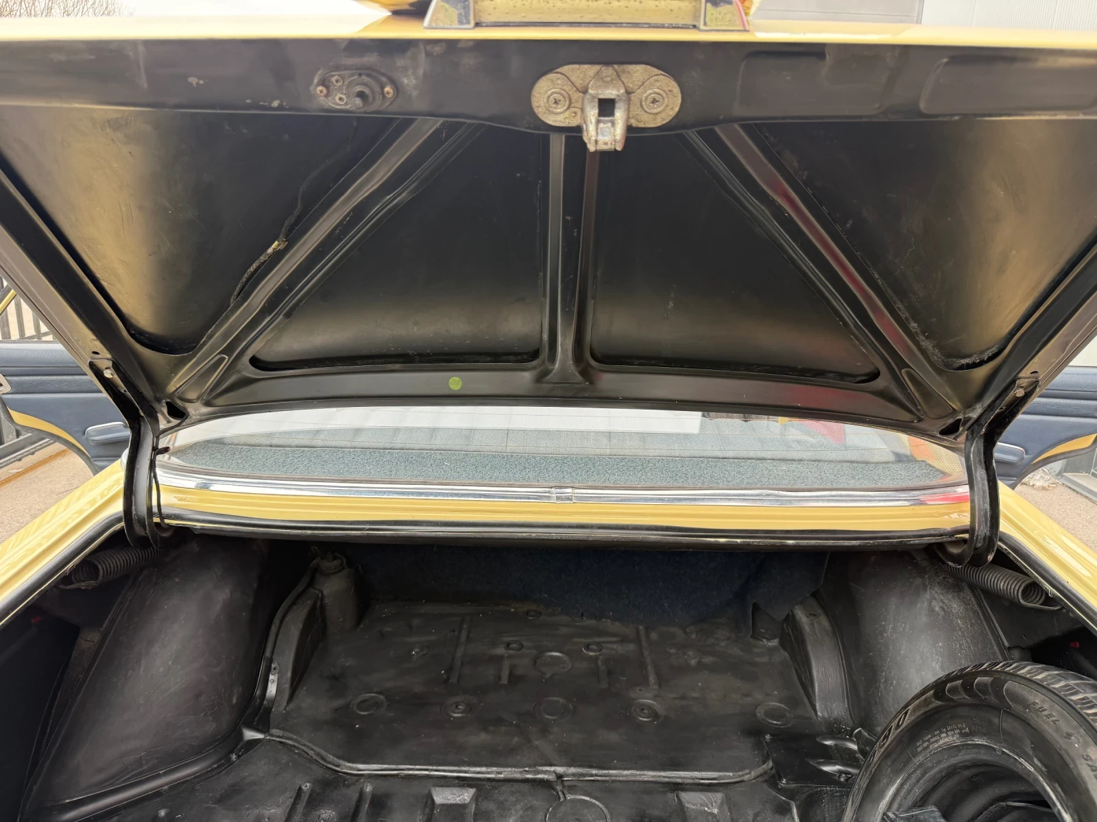 Mercedes-Benz 114 2.3 automatic  | Mobile.bg � ����������� 13