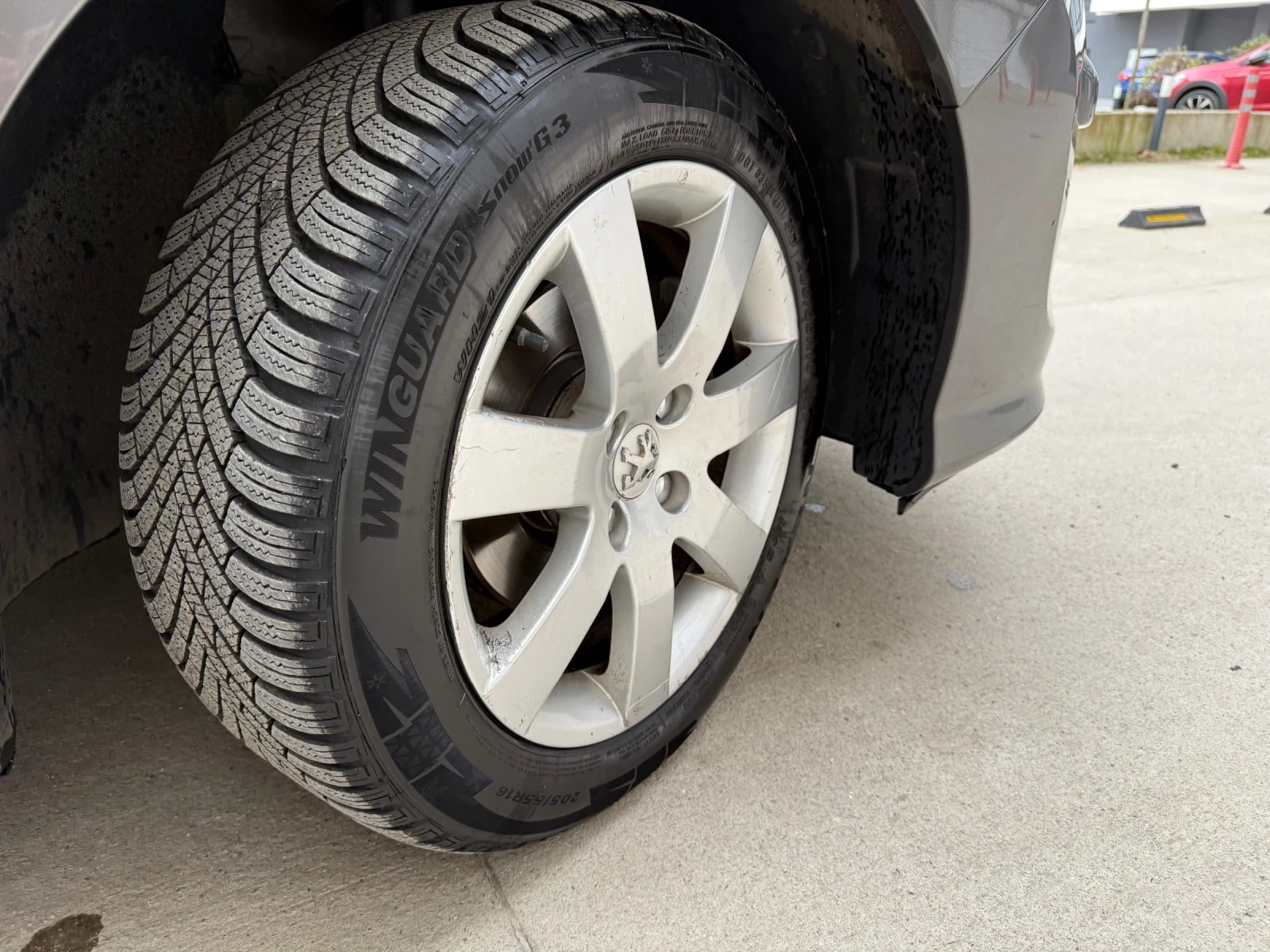 Peugeot 308 SW 1.6HDI 109ph* 6sp* НАВИ* ПАНОРАМА* ОБСЛУЖЕН* * , снимка 17 - Автомобили и джипове - 54150288