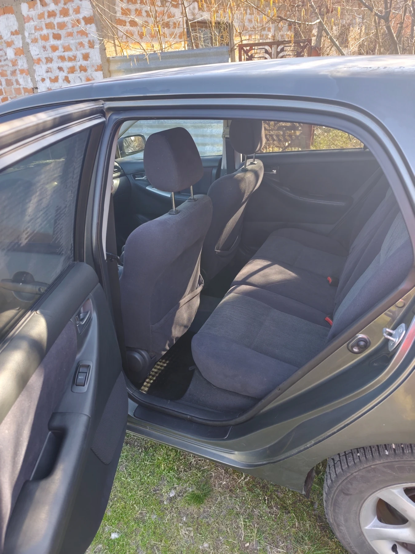 Toyota Corolla | Mobile.bg � ����������� 7