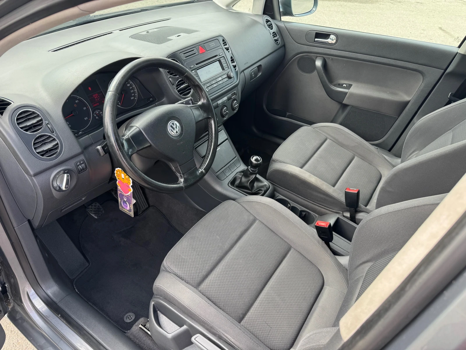 VW Golf Plus 2.0TDI 140kc 6ck , снимка 9 - Автомобили и джипове - 54647325