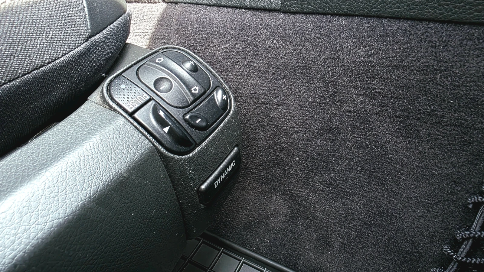 Mercedes-Benz E 500, снимка 5 - Автомобили и джипове - 54727383