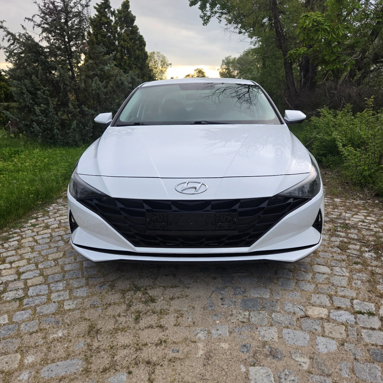 Hyundai Elantra 2.0L подходяща за газ , снимка 2 - Автомобили и джипове - 54857505